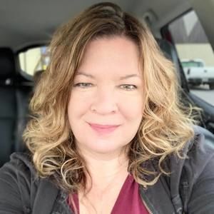 Meet your Posher, Catherine